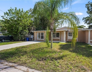 4081 Springs Lane - Photo Thumbnail 3