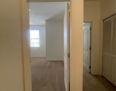 4341 Lazio Way - Photo Thumbnail 44