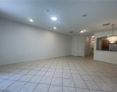 4341 Lazio Way - Photo Thumbnail 12
