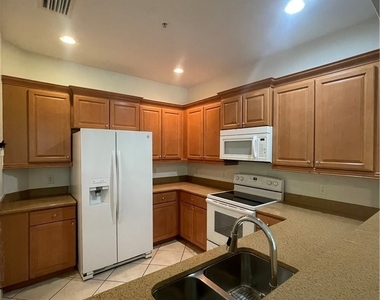 4341 Lazio Way - Photo Thumbnail 10
