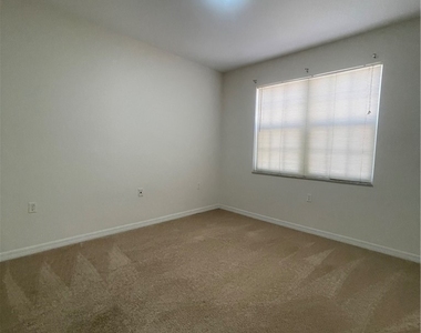 4341 Lazio Way - Photo Thumbnail 36