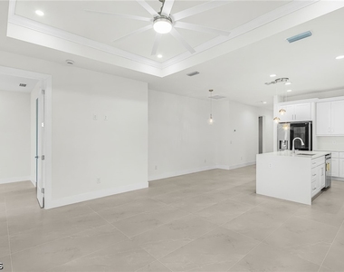 3804 Se 12th Avenue - Photo Thumbnail 14