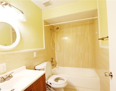 604 Weston Road - Photo Thumbnail 4