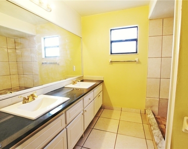 604 Weston Road - Photo Thumbnail 6