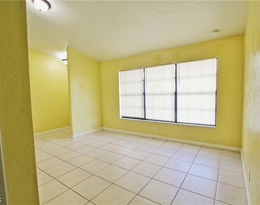 604 Weston Road - Photo Thumbnail 2