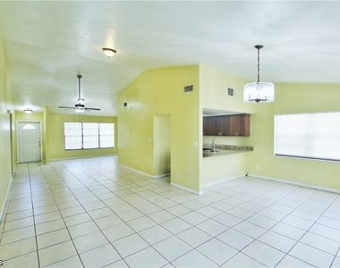 604 Weston Road - Photo Thumbnail 10