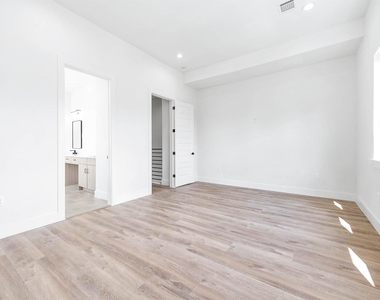 3619 Bremond Street - Photo Thumbnail 18