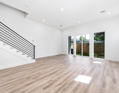 3619 Bremond Street - Photo Thumbnail 13