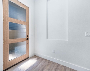 3619 Bremond Street - Photo Thumbnail 3