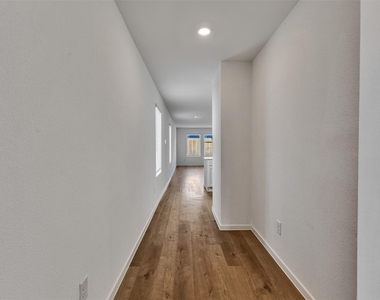 6227 Pelly Place - Photo Thumbnail 3