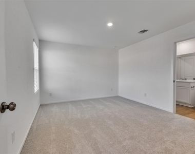 6227 Pelly Place - Photo Thumbnail 13