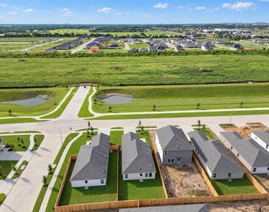 6227 Pelly Place - Photo Thumbnail 24