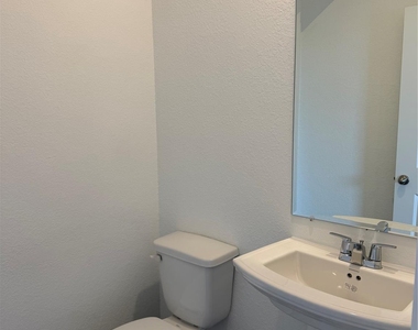 17802 Delmar Heights Lane - Photo Thumbnail 6