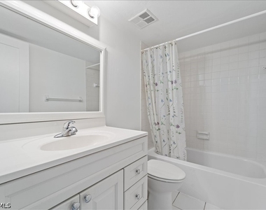 307 Goodlette-frank Road S - Photo Thumbnail 10