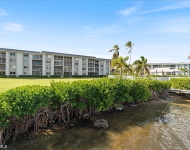 307 Goodlette-frank Road S - Photo Thumbnail 17