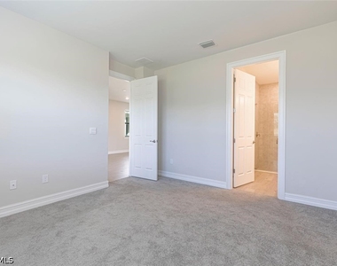 1050 Enbrook Loop - Photo Thumbnail 13