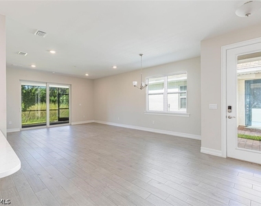 1050 Enbrook Loop - Photo Thumbnail 5