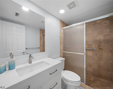 4807 Sunset Court - Photo Thumbnail 15