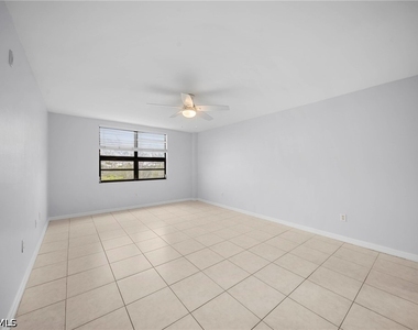 4807 Sunset Court - Photo Thumbnail 10