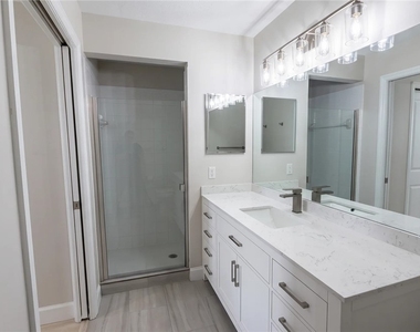 8550 Kingbird Loop - Photo Thumbnail 9
