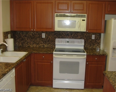 15449 Bellamar Circle - Photo Thumbnail 2