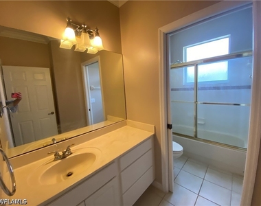6658 Plantation Preserve Circle N - Photo Thumbnail 17