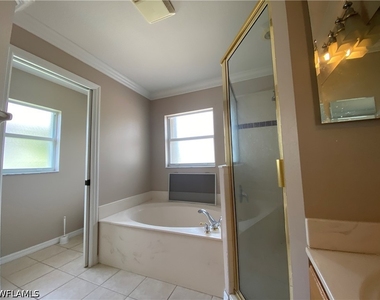 6658 Plantation Preserve Circle N - Photo Thumbnail 27