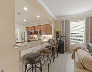 15085 Danios Drive - Photo Thumbnail 7