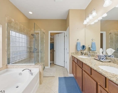 15085 Danios Drive - Photo Thumbnail 19