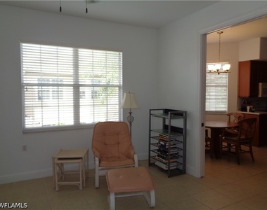 709 Regency Reserve Circle - Photo Thumbnail 15