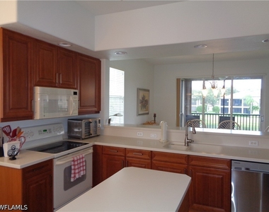 709 Regency Reserve Circle - Photo Thumbnail 10