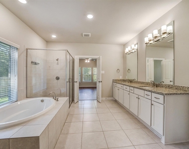 15 Lantana Trail - Photo Thumbnail 17