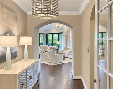 16425 Carrara Way - Photo Thumbnail 9