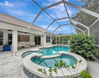 7575 San Miguel Way - Photo Thumbnail 14