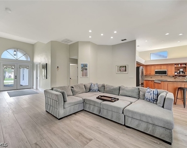 7575 San Miguel Way - Photo Thumbnail 6