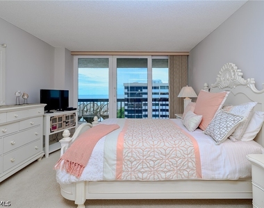 4001 Gulf Shore Boulevard N - Photo Thumbnail 17