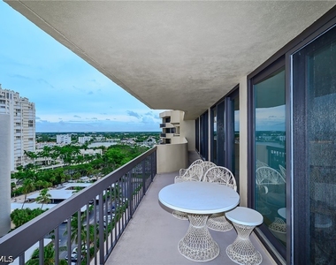 4001 Gulf Shore Boulevard N - Photo Thumbnail 3