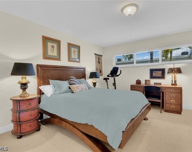 215 3rd Avenue S - Photo Thumbnail 17