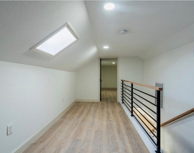 1402 Bayou Shore Drive - Photo Thumbnail 28