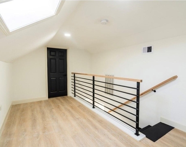 1402 Bayou Shore Drive - Photo Thumbnail 21