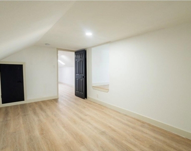 1402 Bayou Shore Drive - Photo Thumbnail 18