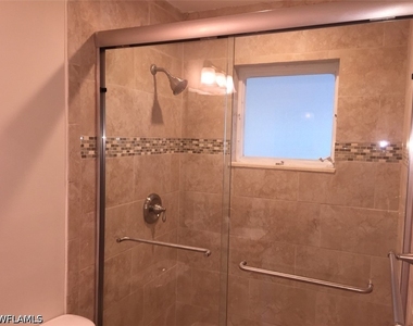 38 Knights Bridge Road - Photo Thumbnail 8