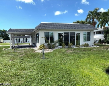 38 Knights Bridge Road - Photo Thumbnail 2