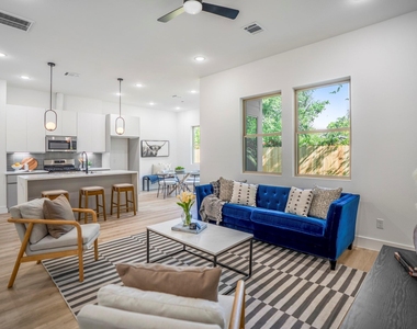 4201 Oats Street - Photo Thumbnail 3