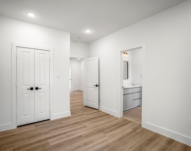 4201 Oats Street - Photo Thumbnail 23