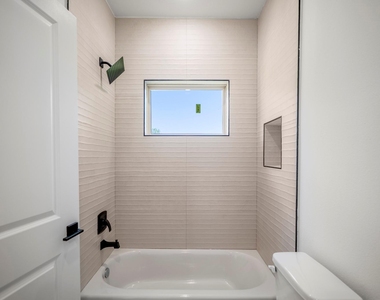 4201 Oats Street - Photo Thumbnail 35