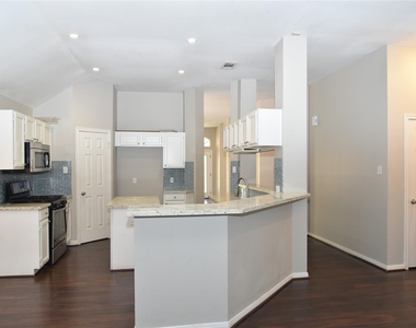 5723 Parryville Drive - Photo Thumbnail 6