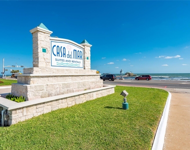 6102 Seawall Boulevard - Photo Thumbnail 1