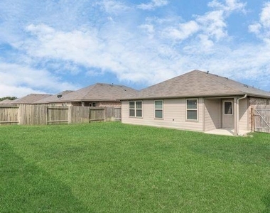 1827 Gibbons Creek Drive - Photo Thumbnail 26