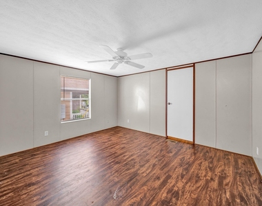 16693 E Forrestal - Photo Thumbnail 4